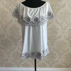 BNWT Lily Morgan top